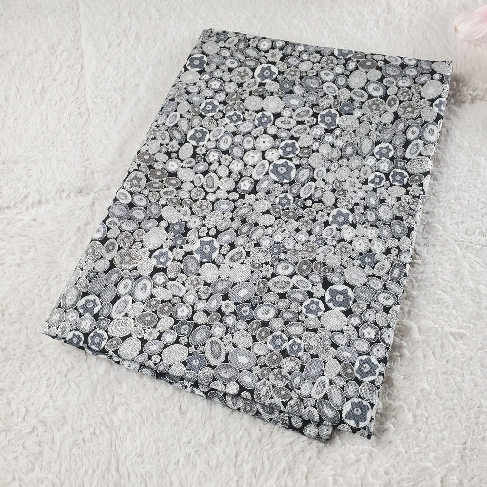 Robert Kaufman Gustav Klimt Floral Circles Fabric Silver Metallic Japan Made - Picture 3 of 9